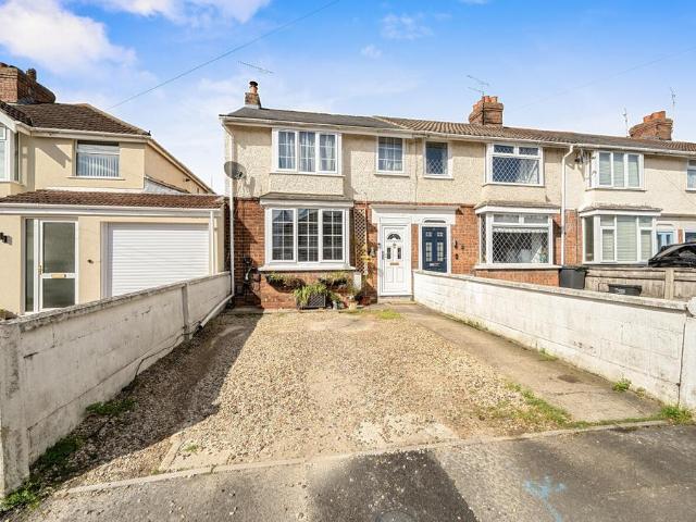 House for sale in Ferndale, Swindon