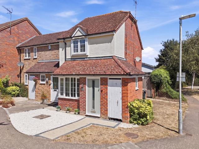 House for sale in Standon, Colliers End