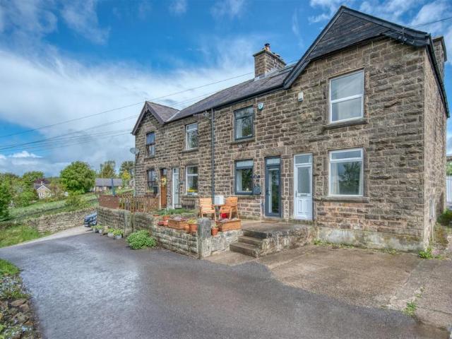 House for sale in Froggatt, East Midlands
