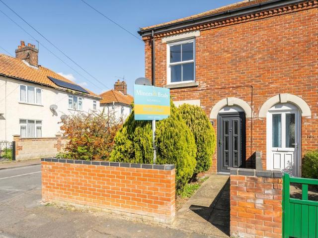 House for sale in Heigham Grove, East Bank