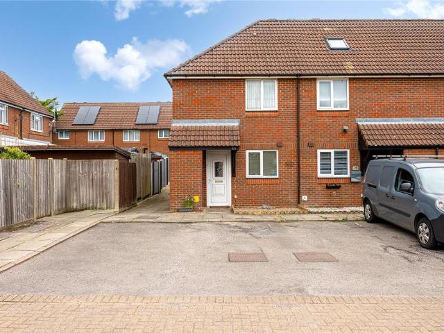 House for sale in Toddington, Bedfordshire