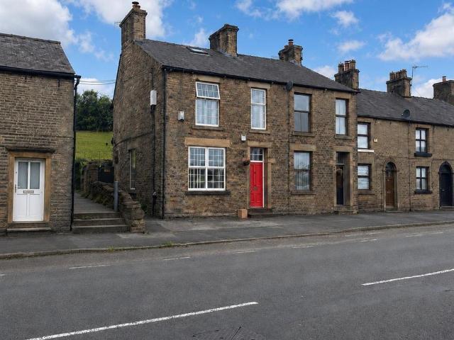 House for sale in Buxworth, Charlesworth