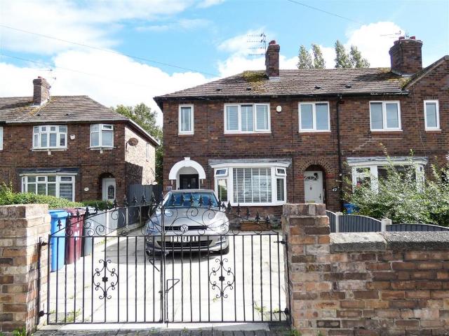 House for sale in Huyton, Knowsley