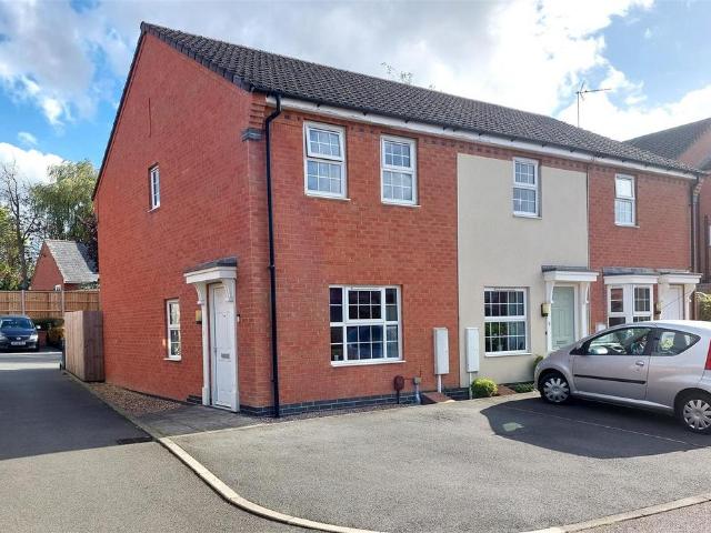 House for sale in Great Glen, Harborough