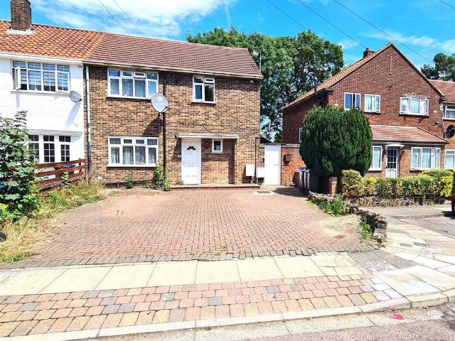 House for sale in Edmonton, Greater London