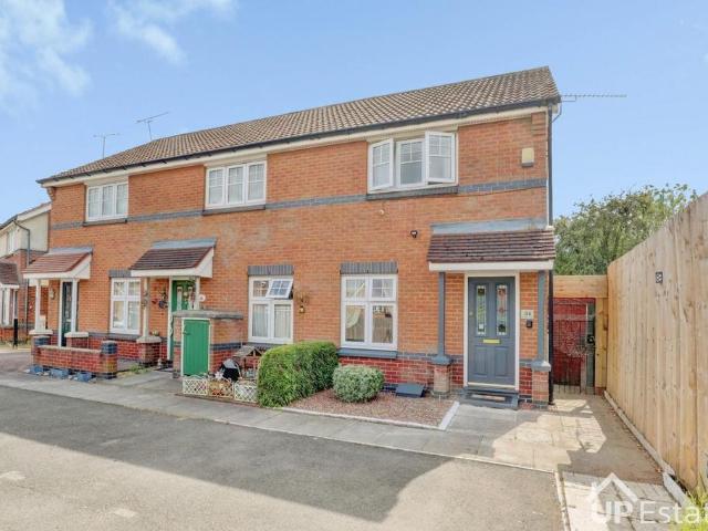 House for sale in Camp Hill, Warwickshire