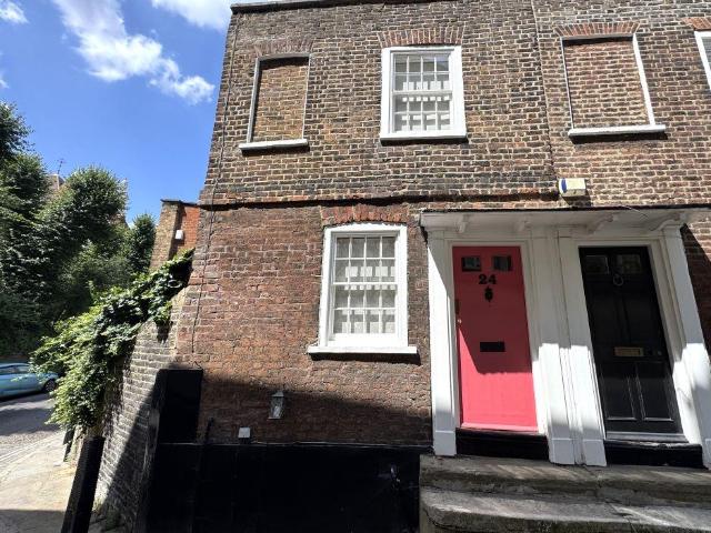 House for sale in West Hampstead, Greater London