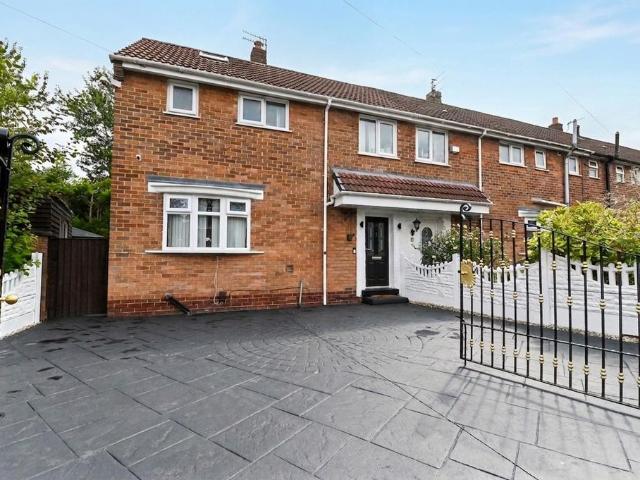 House for sale in Salford, Greater Manchester