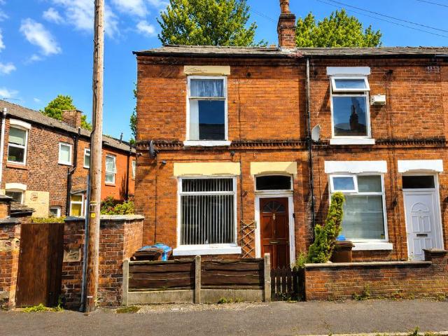 House for sale in Heaton Norris, Greater Manchester