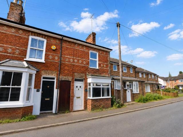 House for sale in Leighton-Linslade, Leighton Buzzard
