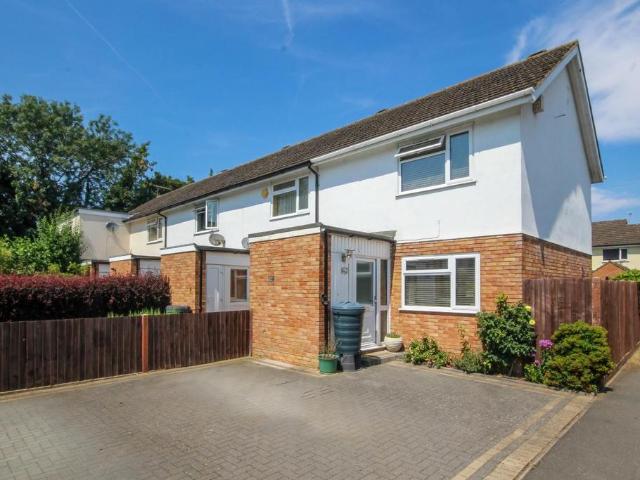House for sale in Leighton-Linslade, Leighton Buzzard