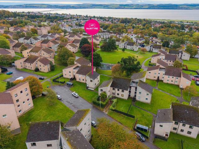 House for sale in Menzieshill, Dundee