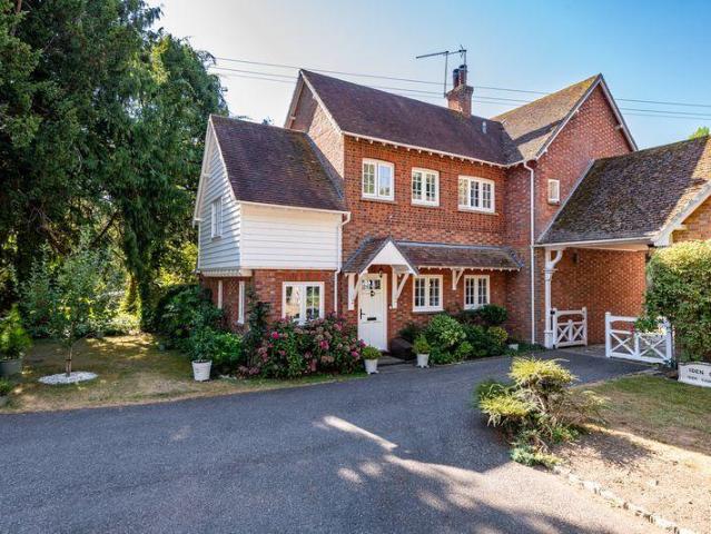 House for sale in Midway, Kent
