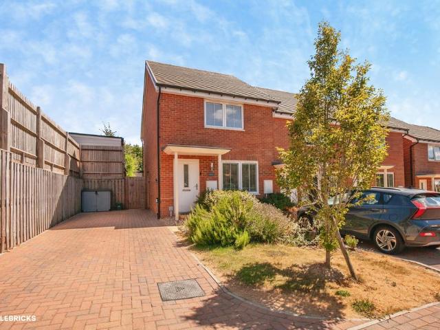 House for sale in Ansty and Staplefield, Perryfields