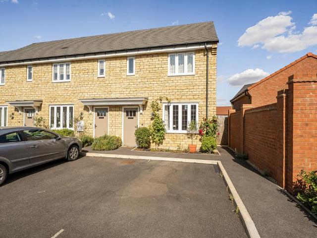 House for sale in Great Faringdon, Dromore