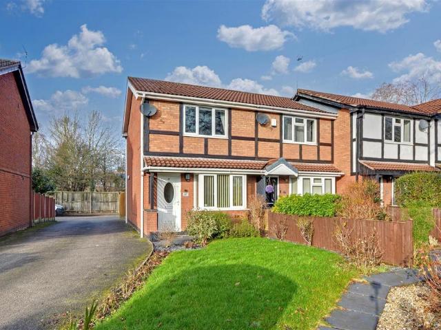 House for sale in Gedling, East Midlands