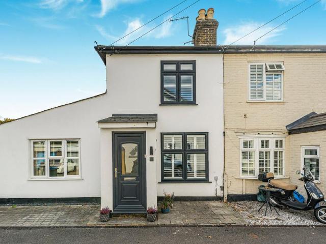 House for sale in Hersham, Elmbridge