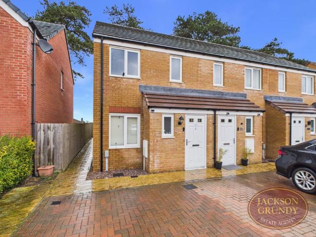 House for sale in Boughton Green, Kingsthorpe