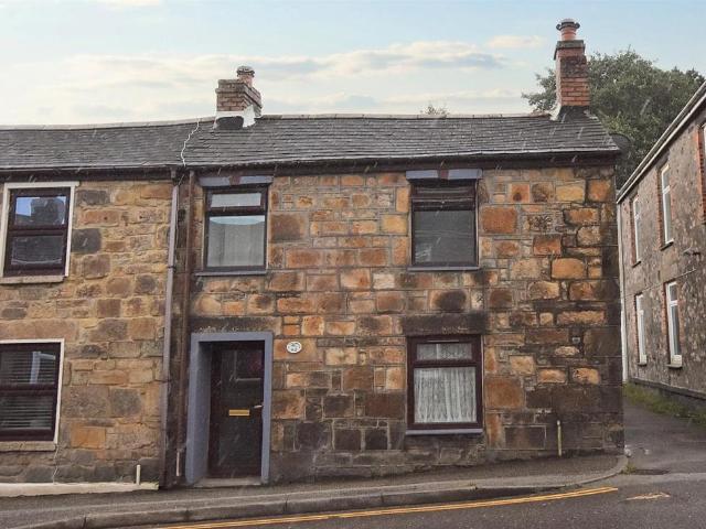House for sale in Roseworthy, Cornwall