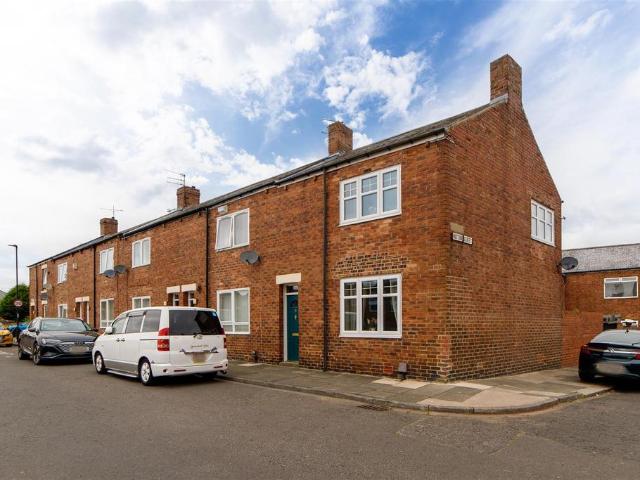 House for sale in Coxlodge, Tyne And Wear