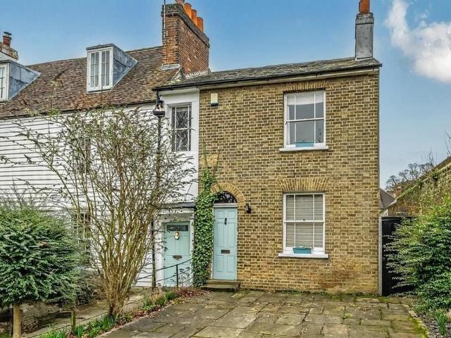 House for sale in Chislehurst, Greater London