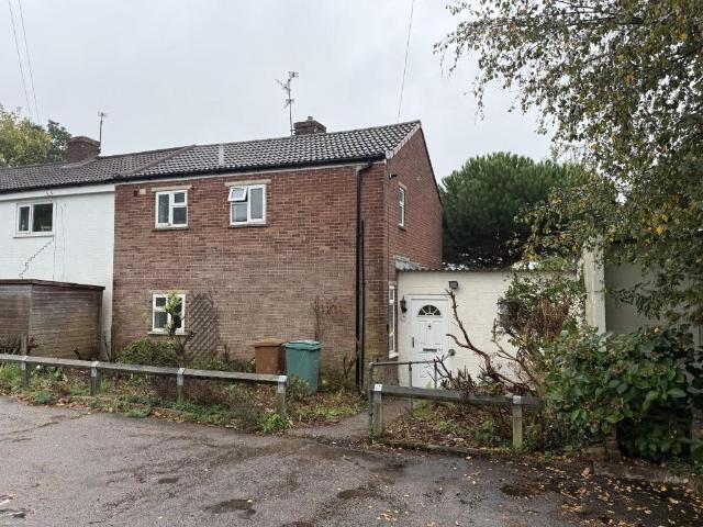 House for sale in Romford, Tunbridge Wells
