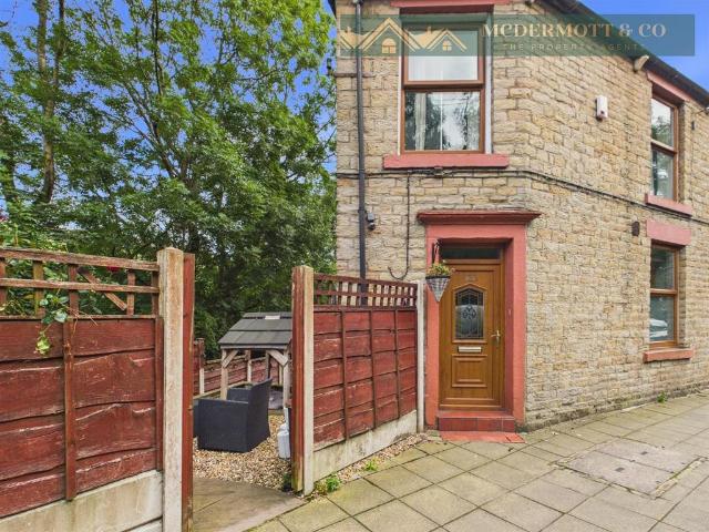 House for sale in Micklehurst, Tameside