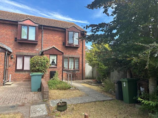 House for sale in Upperton, Eastbourne