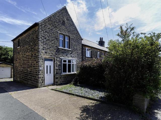 House for sale in Milnsbridge, West Yorkshire