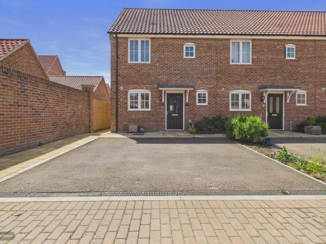 House for sale in The Stukeleys, Huntingdon