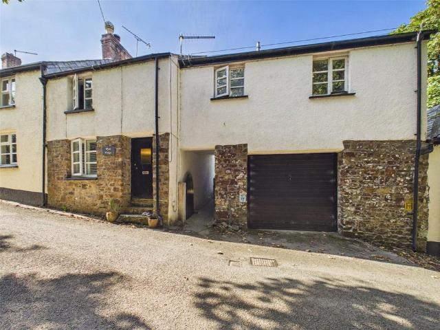 House for sale in Week St Mary, Cornwall