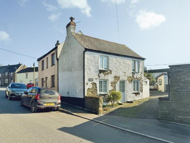 House for sale in Pelynt, Cornwall