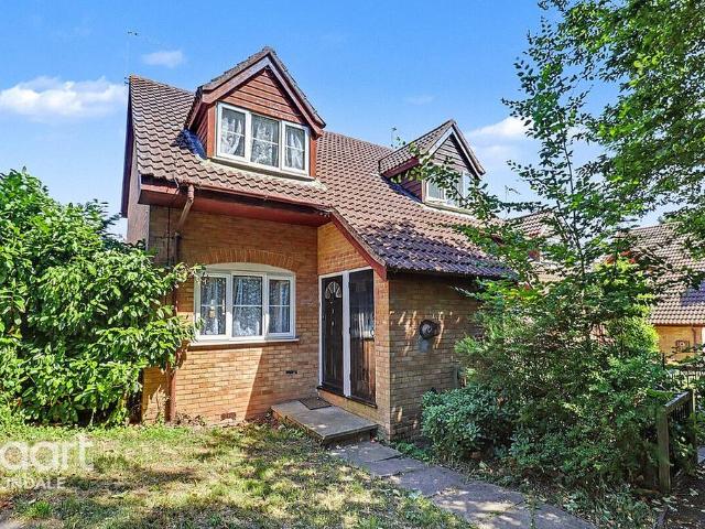 House for sale in West Hendon, The Hyde