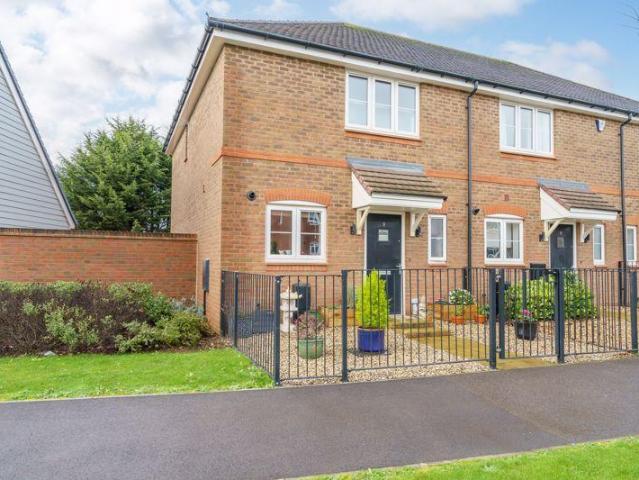 House for sale in Littlecote, West Sussex