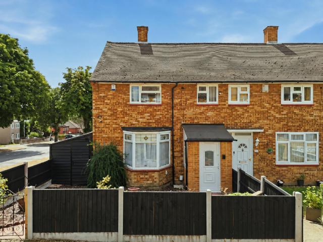 House for sale in Harold Wood, Greater London