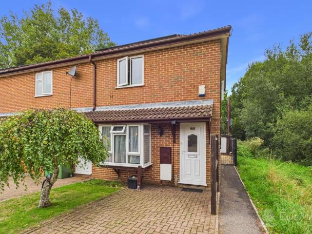 House for sale in Hawkinge, Folkestone and Hythe