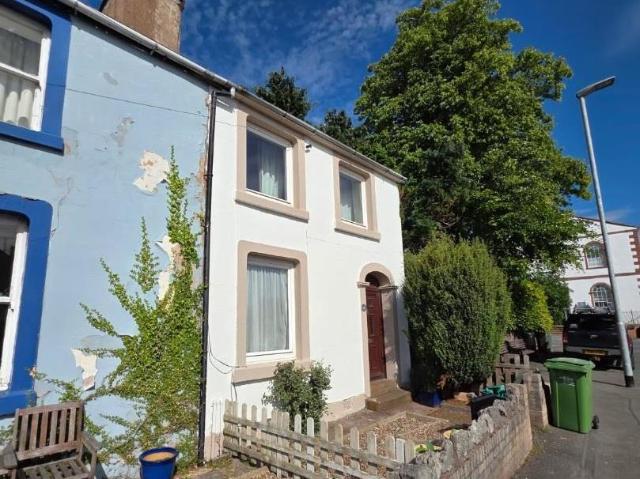 House for sale in Fell Lane