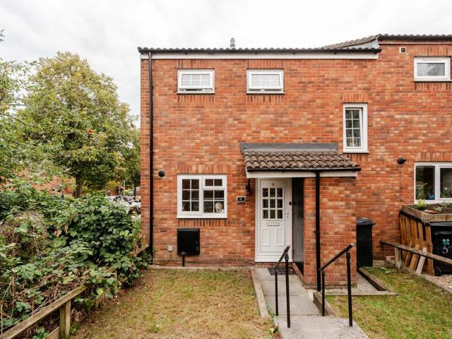 House for sale in Repton Grange, Bristol