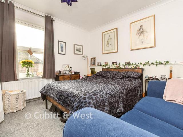 House for sale in Red Hill, Surrey