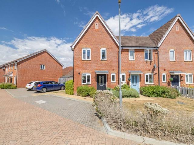 House for sale in Folkestone, Kent