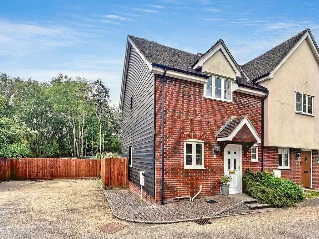 House for sale in Bedingfield, Suffolk