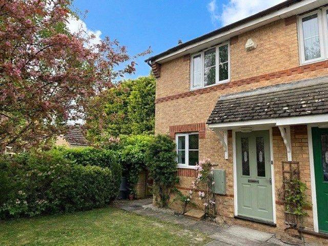 House for sale in Bridgehall, Cheadle Hulme