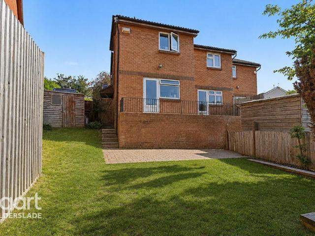 House for sale in Wayfield, Chatham