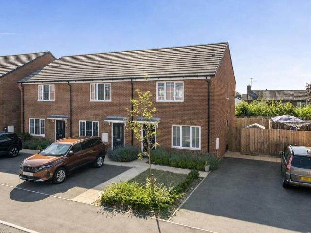 House for sale in Shefford, Bedfordshire