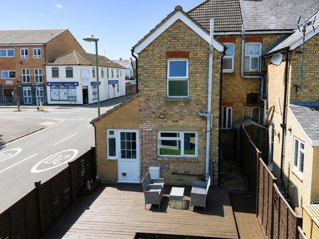 House for sale in Farnborough, Hampshire