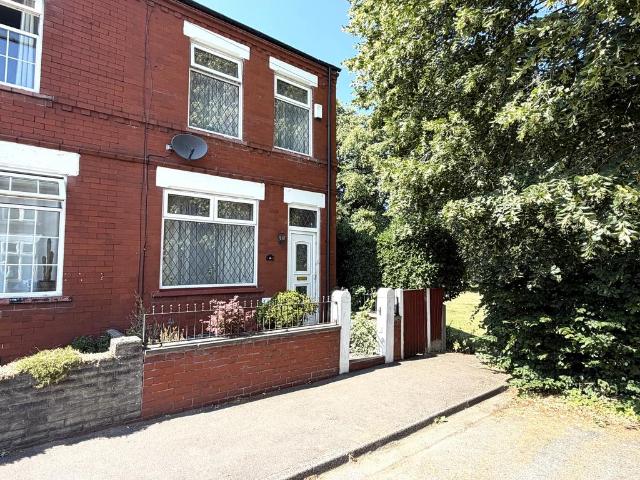 House for sale in Hazel Grove, Greater Manchester