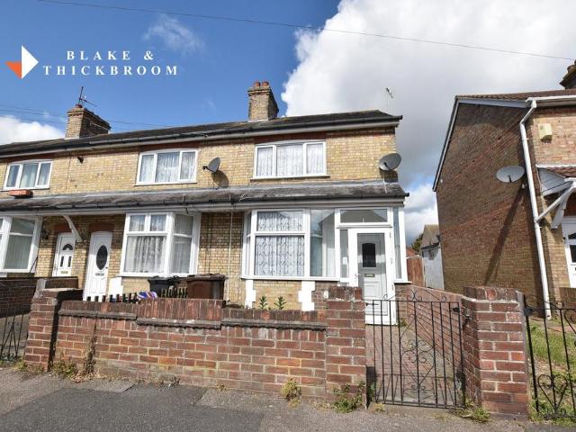House for sale in Dale Hill, Essex