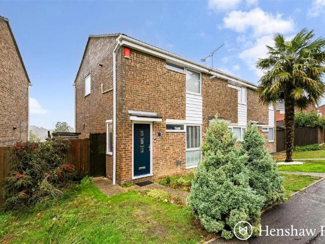 House for sale in Mountbatten Park, Test Valley