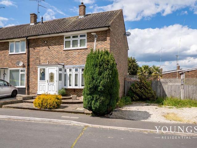 House for sale in Lee Chapel, Basildon
