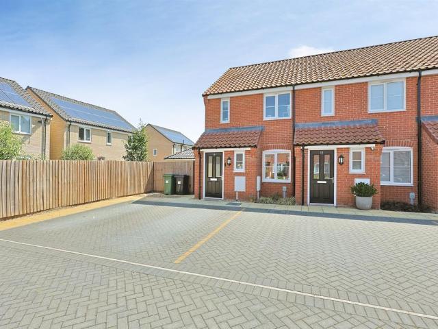 House for sale in Wymondham, Burgh St Peter